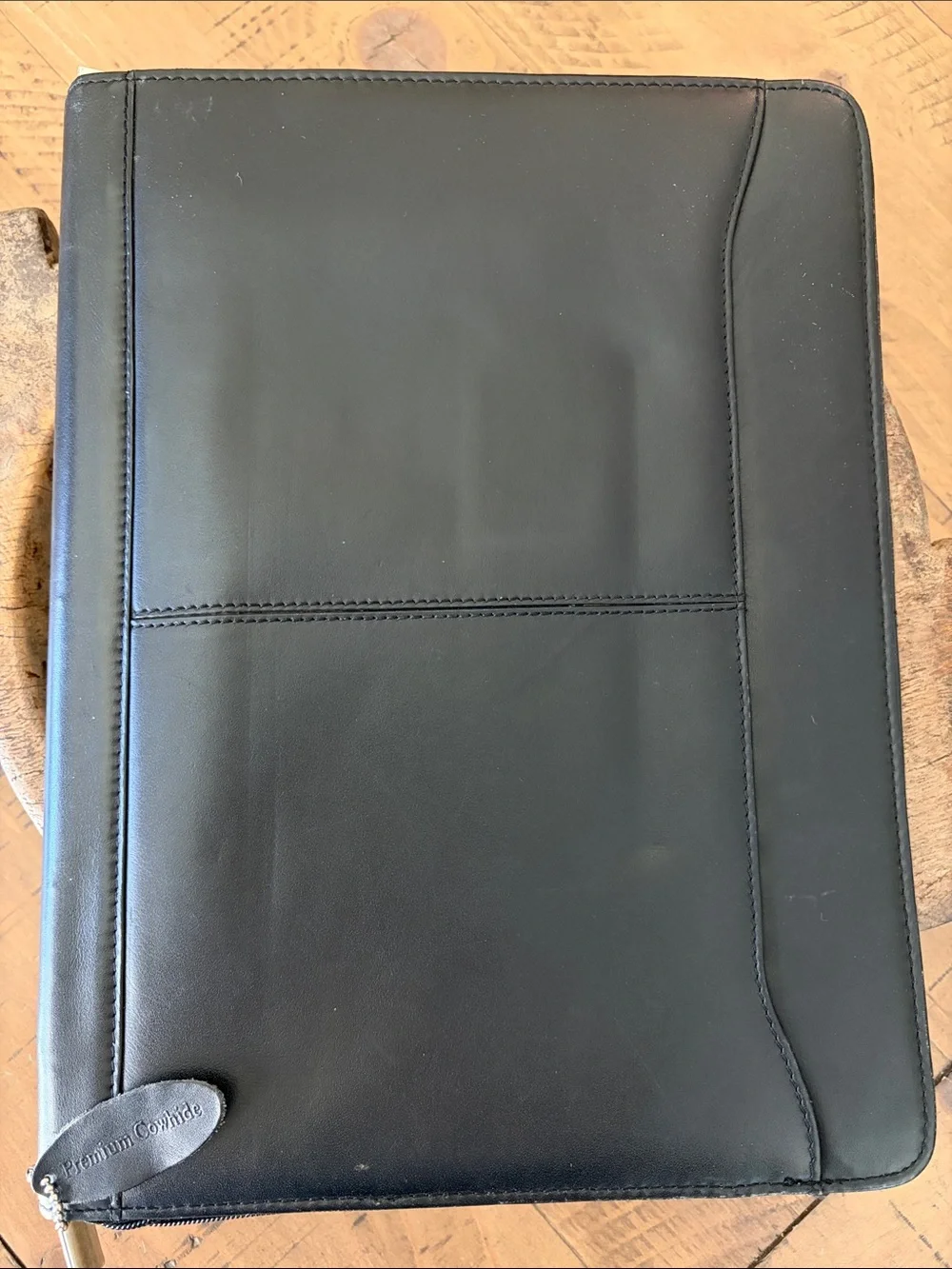 Black Premium Cowhide Zippered Portfolio 10x13